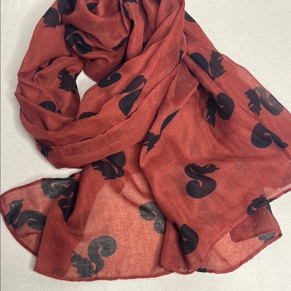 Accessories - Oversized Scarf Wrap 80x37 Rust Brown Black Squirrel Print